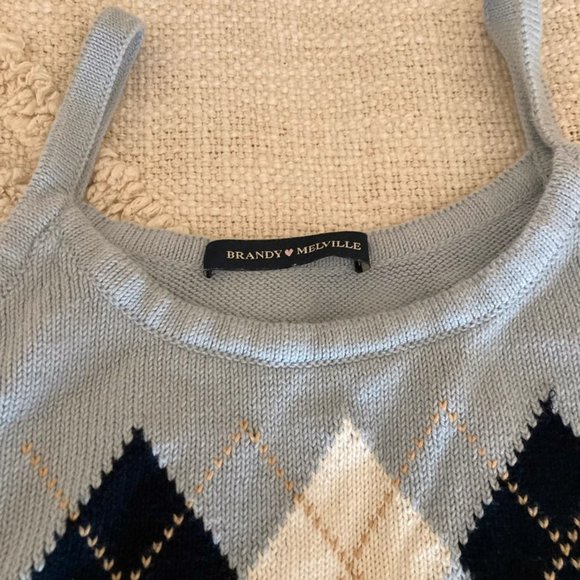 Brandy Melville cami - Picture 3 of 4